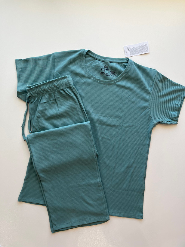 ست تیشرت شلوار کبریتی وارداتی H&M